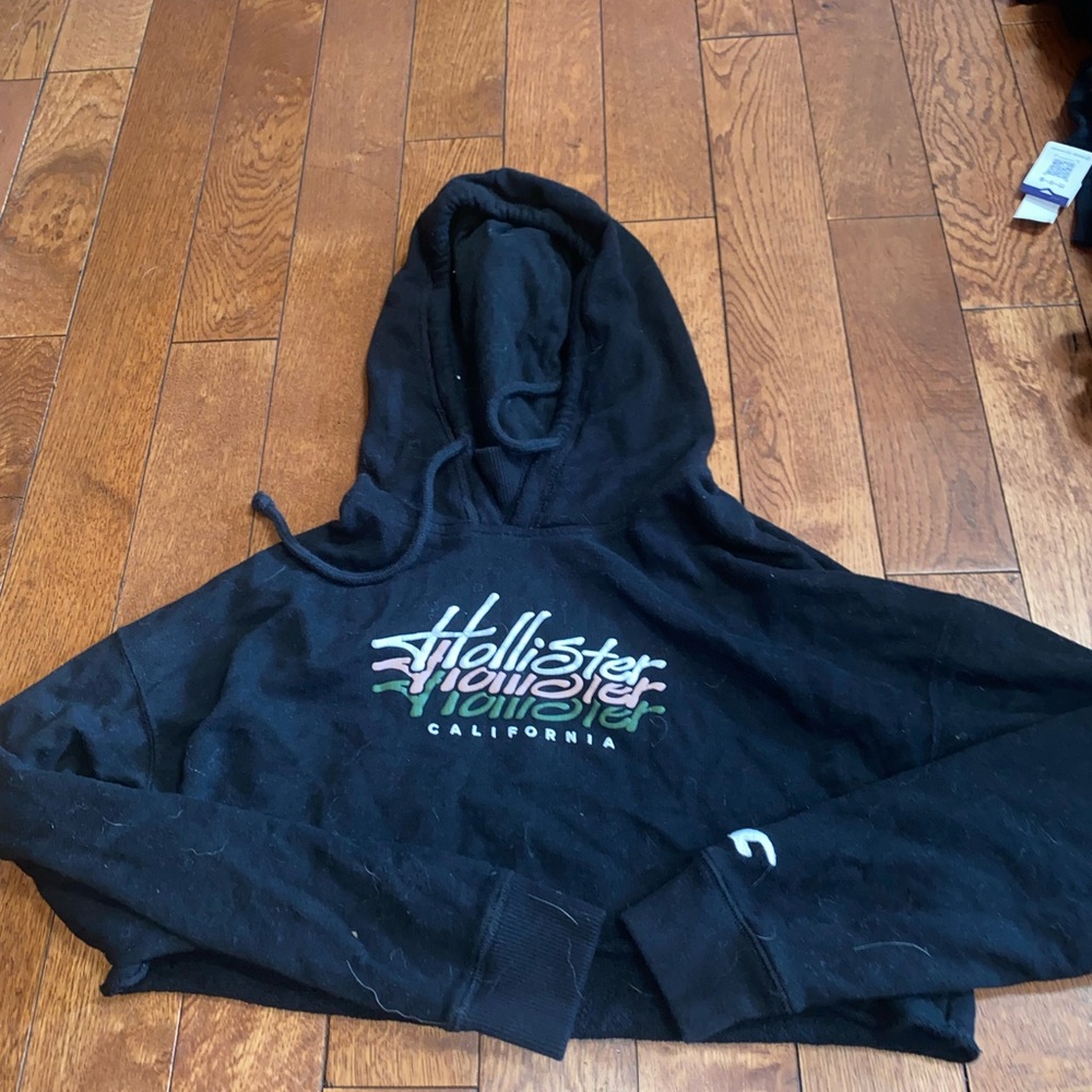 Hollister crop hoodie